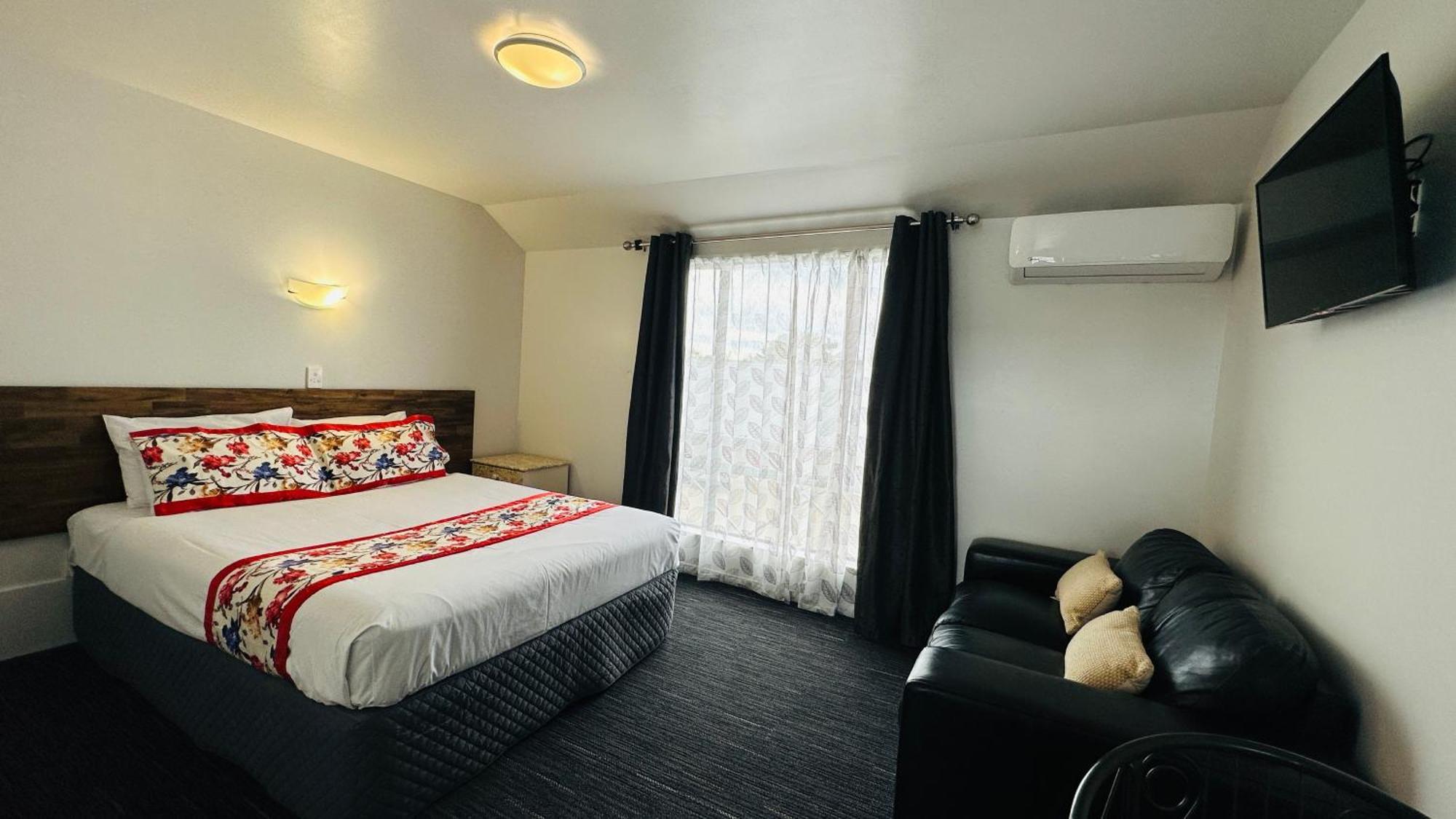 Samhil Motor Lodge Крайстчёрч Экстерьер фото